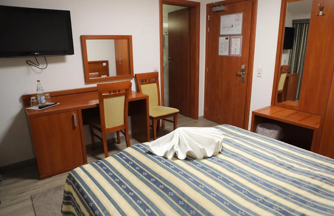 M-A-S-Hotel-1